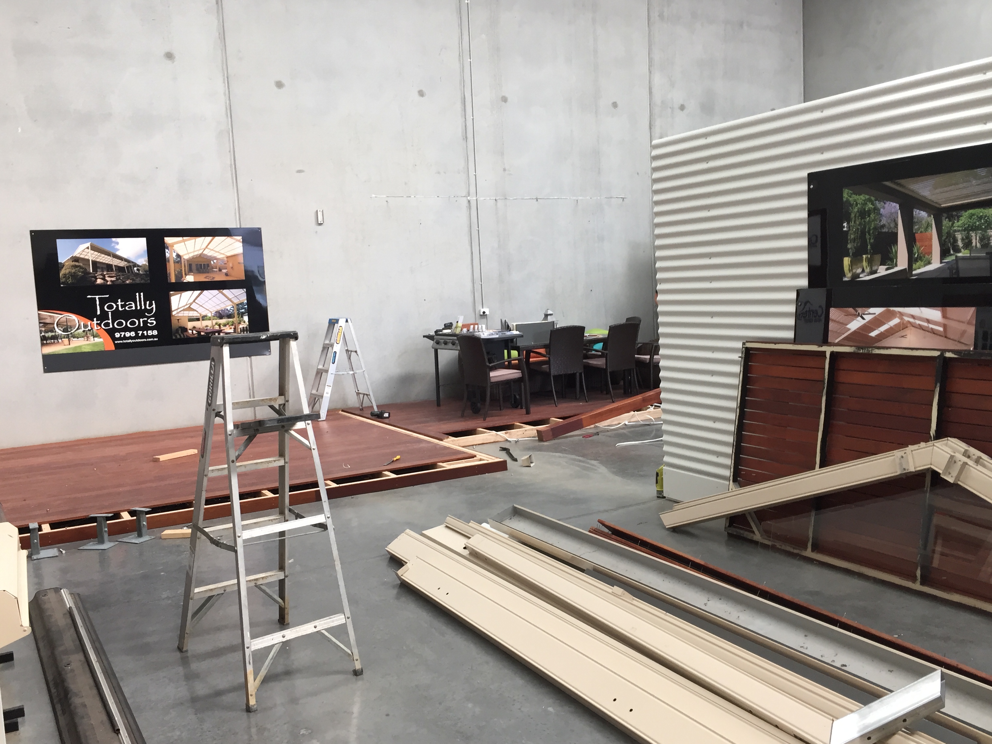 Building New Display Centre